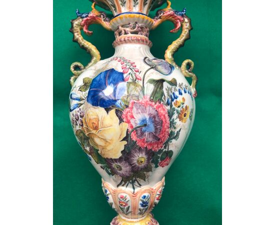 Pair of majolica vases decorated with flowers Antonibon manufacture, Nove di Bassano.     