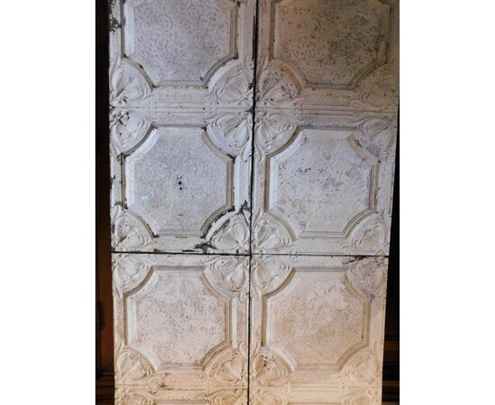 darb170 - colonial ceiling in embossed sheet metal, 19th century, 16 sqm     