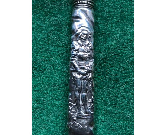 Silver perfume holder with figure in costume and squirrel with plant motifs. Sterling silver 925 punch.     
