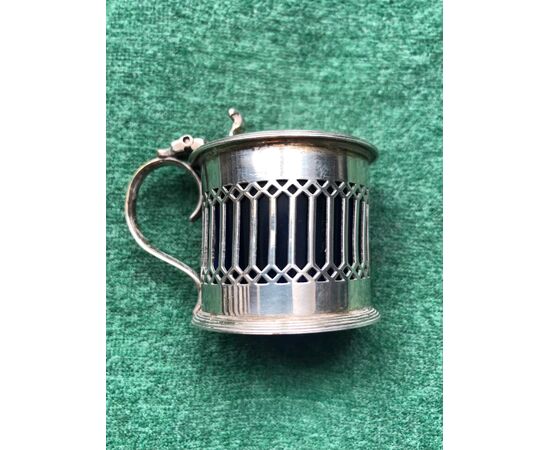 Silver gravy boat with geometric fretwork pattern.Chester, England. 1911.     