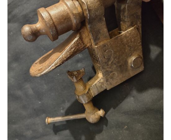 Beautiful 19th century forged iron bench vice     