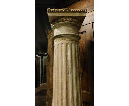 dars314 pair of lacquered columns, h 210 x base 33 x 33 cm     
