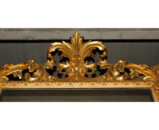 specc277 - gilded and richly carved mirror, 19th century, cm l 128 xh 175     