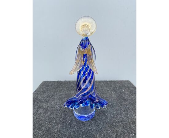 Glass angel with aventurine, blue bands and gold inclusions.Aureliano Toso, Murano.     