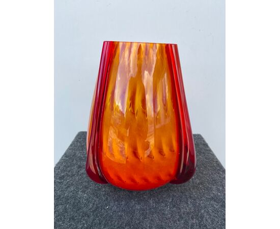 Submerged vase with bubbles included and 4 bands in relief.Murano     
