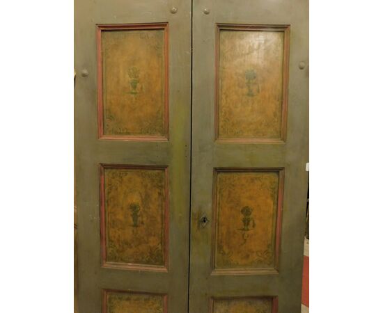 pte122 - porta laccata a due battenti, epoca '800, misura cm l 108 x h 206  