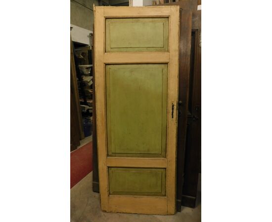 pte120 - simple lacquered door, 19th century, to be restored, cm l 78 xh 197     