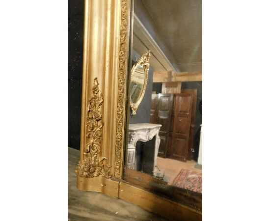 specc283 - golden mirror, 19th century, meas. cm l 124 xh 142     