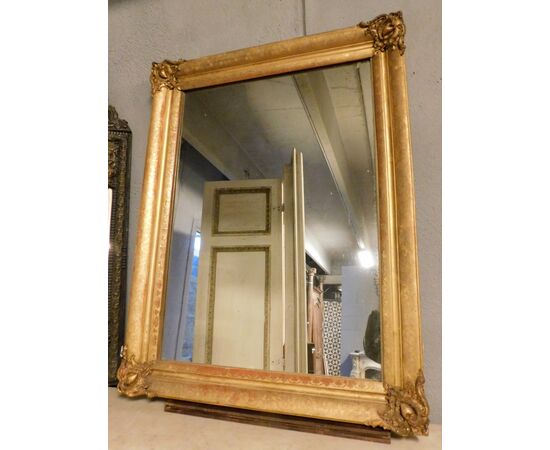 specc292 - gilded and carved mirror, 19th century, measuring cm l 65 xh 110     