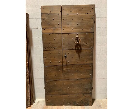 ptcr458 - double-leaf nailed door in chestnut, cm 108 xh 222     