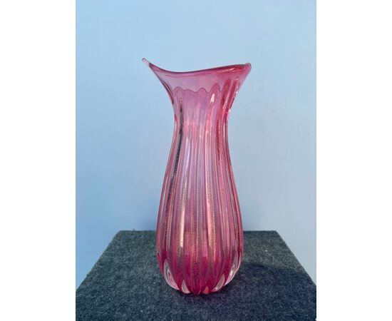 Vaso in vetro sommerso con inclusioni foglia oro.Barovier &Toso.Murano