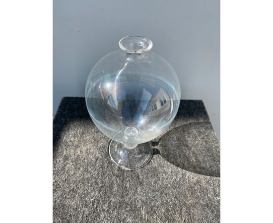 Vaso ‘veronese’ in vetro leggero trasparente e leggermente iridato.Davide Fuin.Murano.