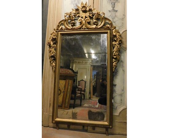 specc312 - mirror with richly carved molding, ep. &#39;700, cm l 107 xh 181     