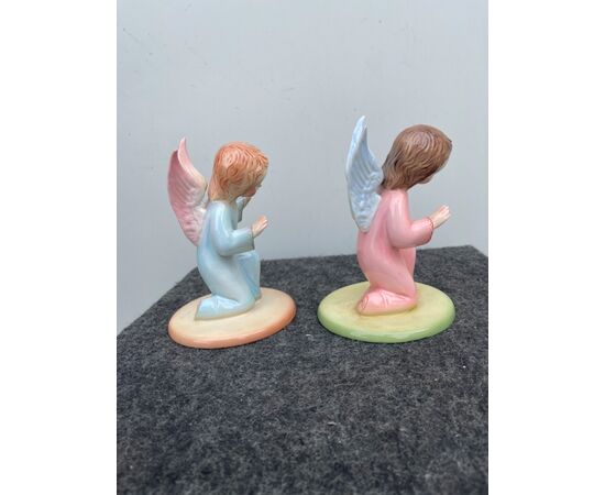 Pair of angels in polychrome earthenware. Ronzan Manufacture, Turin.     
