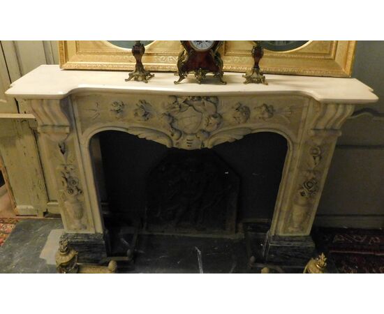 chm692 - fireplace in white Carrara marble, cm l 162 xh 118 x d. 40     