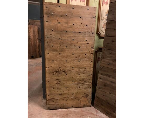 ptcr471 - door in nailed larch, period &#39;7 /&#39; 800, cm l 85 xh 183     