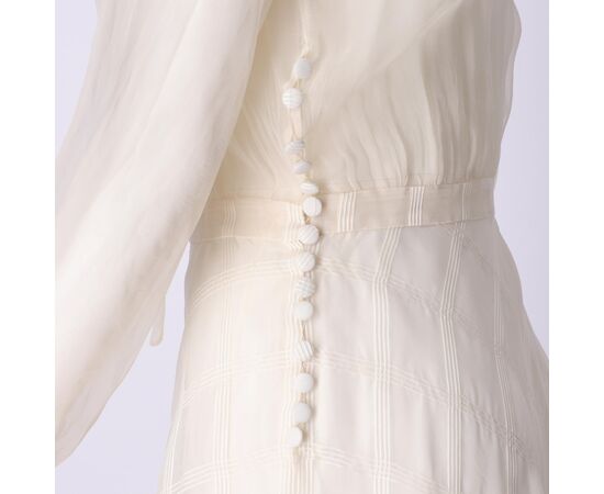 1970s Tailored Semitransparent Wedding Dress