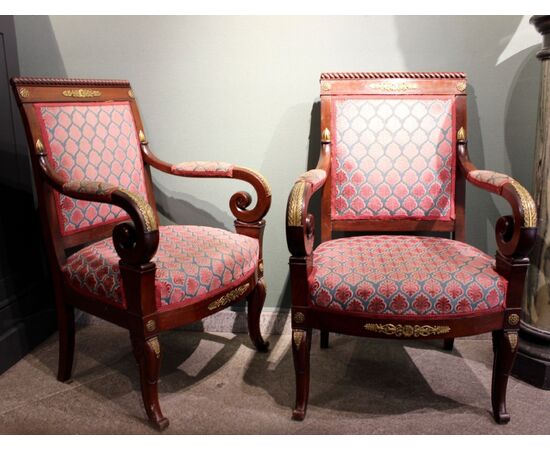 Pair of walnut chairs, France, 1820-1830     