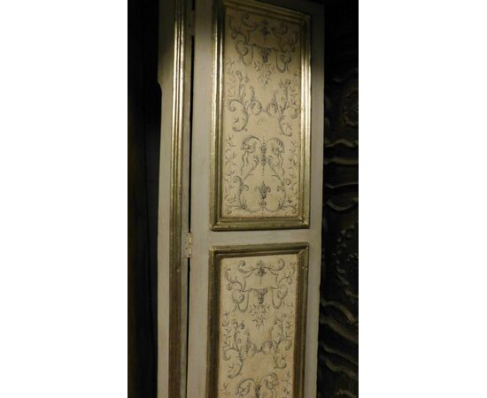 pts715 - n. 3 doors with painted frame, 18th century, cm l 200 xh 285     