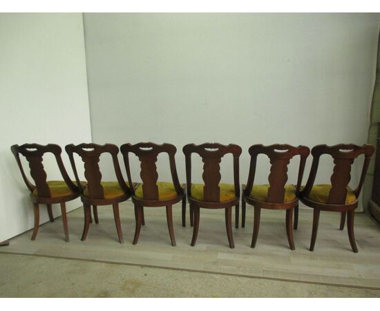 Group of six gondola chairs, Carlo X style in walnut - restoration. first 900     