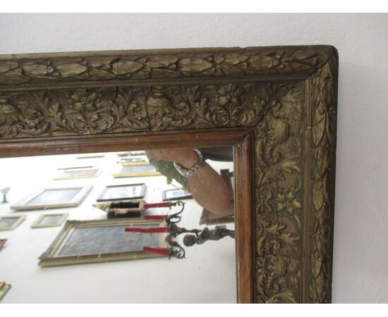 Mirror on worked sheet - early 900 - mirror - frame     