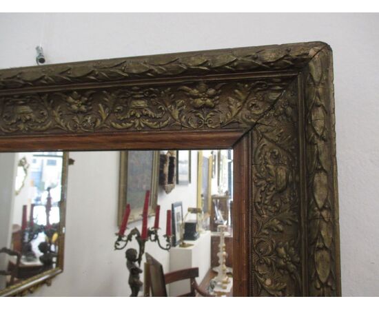 Mirror on worked sheet - early 900 - mirror - frame     