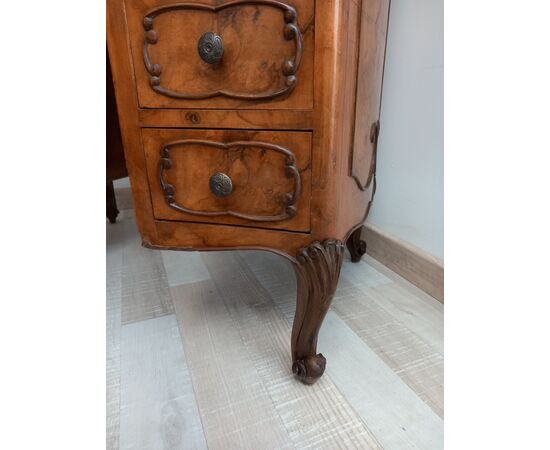 Baroque desk veneered in walnut briar - Louis XV style - 94 cm long!     