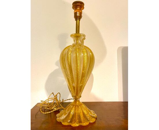 Lampada in vetro pesante ‘cordonato oro’.Firma Barovier e Toso,Murano.