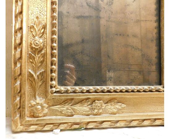 specc372 - gilded and carved mirror, 19th century, cm l 161 xh 110     