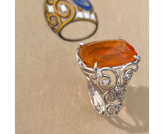 Anello Sherazade con opale di fuoco e diamanti