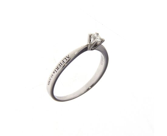 Solitario classico 4 griffe Alfieri & St.John
