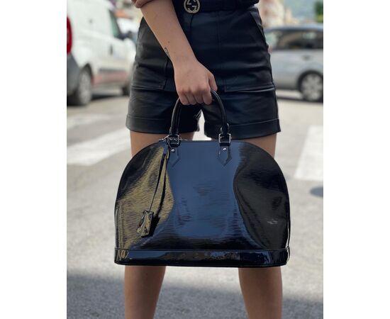Louis Vuitton Alma MM