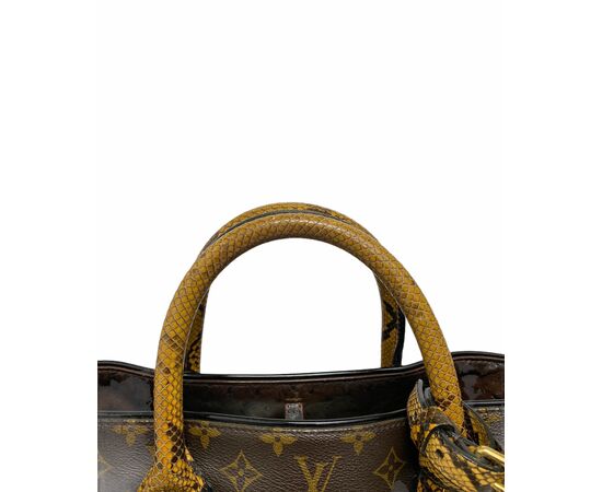 Louis Vuitton Exotique