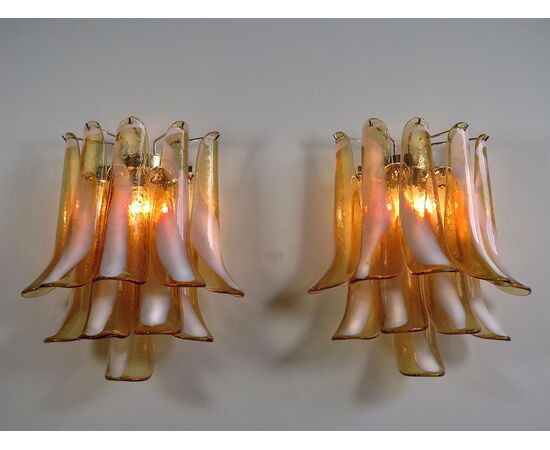 Pair of Italian Petal Murano sconces, Mazzega Style