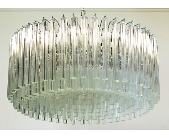 Mid-20th Pair Italian Triedri Glass Chandeliers, 265 trasparent Prism, Murano