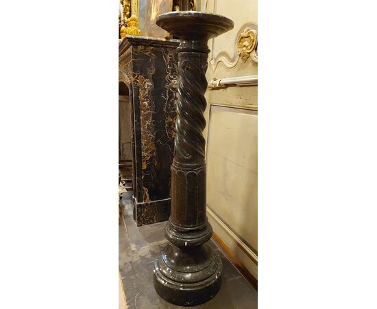 dars455 - Green Alpi marble column, base size 30 x 30 xh 103 cm     