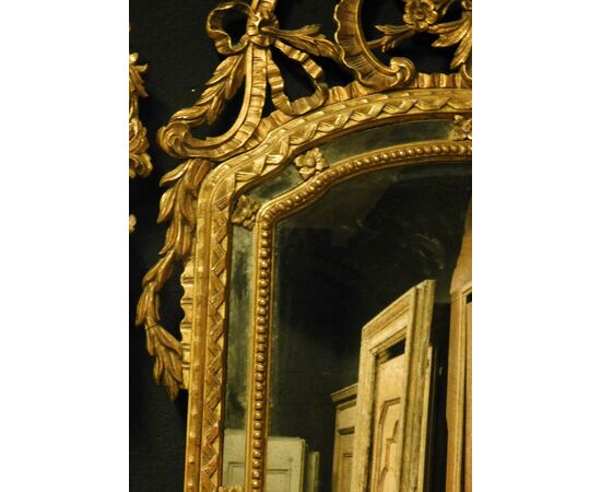  specc377 - specchiera in legno dorato e intagliato, misura cm l 83 x h 151 