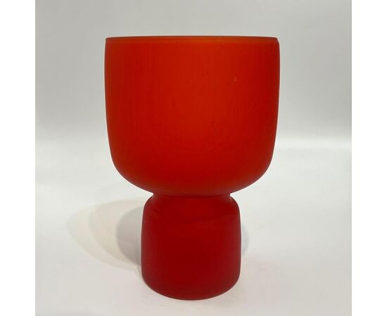 Carlo Moretti, vaso rosso vetro opaline anni '70