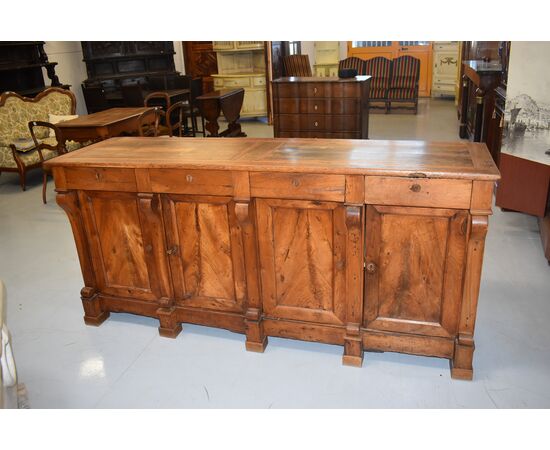 Credenza