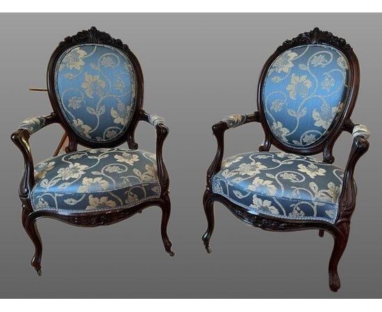 PAIR OF ARMCHAIRS     