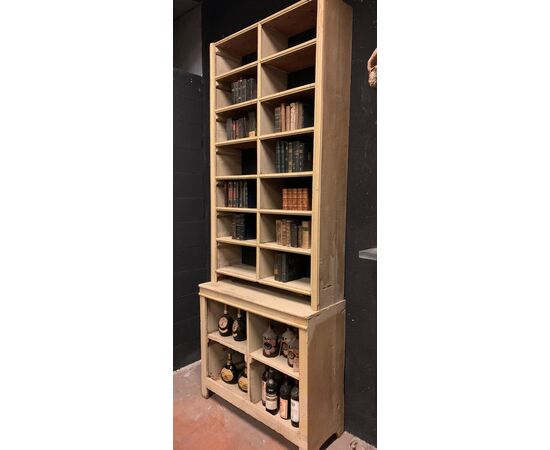 lib54 open bookcase, 244 cm high, 95 cm wide, depth. 38/27 cm     
