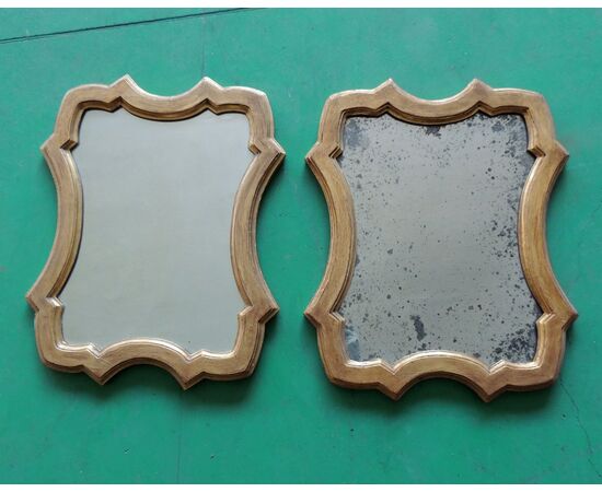 Pair of mirrors 58 x 47 cm     