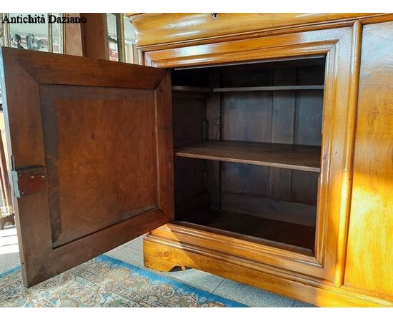 Credenza in noce biondo