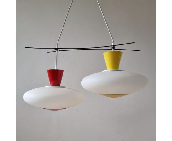 Angelo Lelli for Arredoluce chandelier in satin glass and painted metal, 1950s     