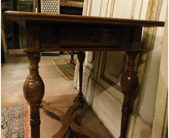 tav225 - cherry wood table, &#39;7 /&#39; 800 period, size cm l 103 xh 81 x d. 61     