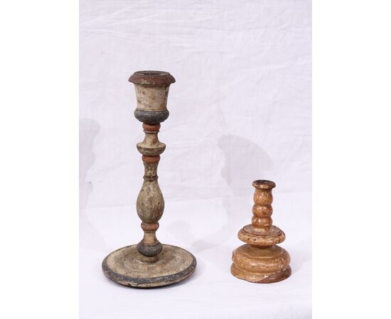 2 lacquered candlesticks, Tuscany, 1600s     