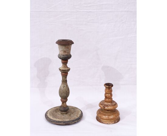 2 lacquered candlesticks, Tuscany, 1600s     
