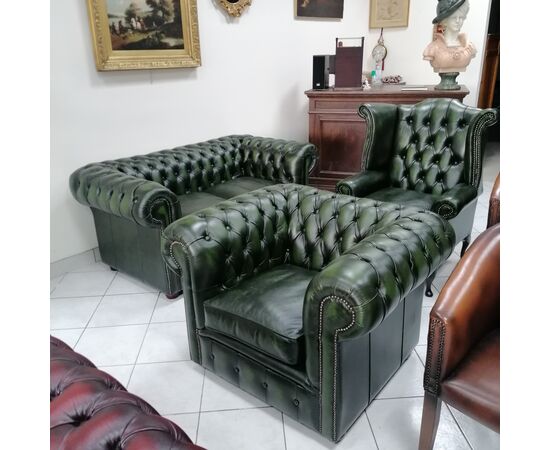 New original English Chesterfield sofa and armchairs     