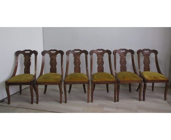 Group of six gondola chairs, Carlo X style in walnut - restoration. first 900     