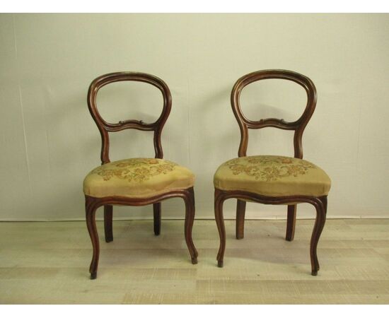 Pair of Luigi Filippo chairs in solid walnut - from the mid-800s     